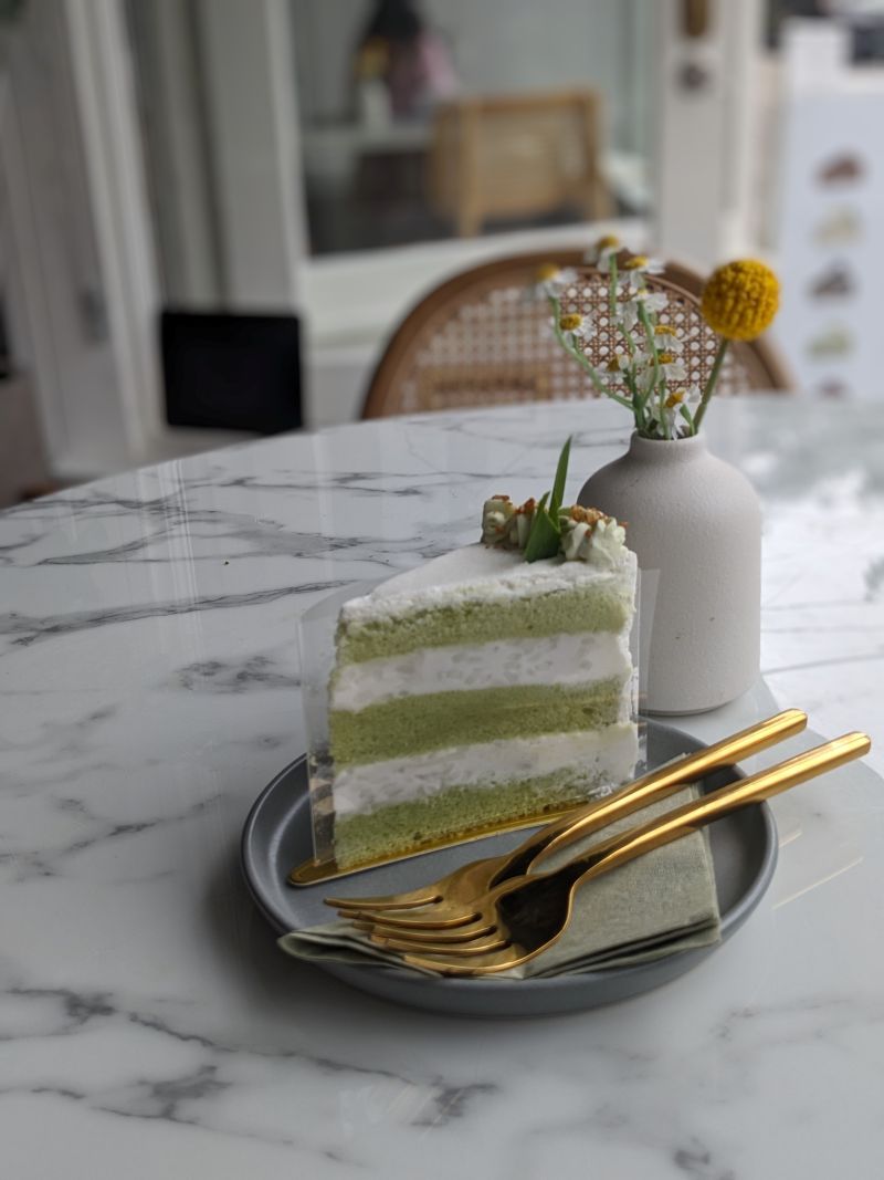 Coconut Pandan Chiffon Cake at Sweet Glory